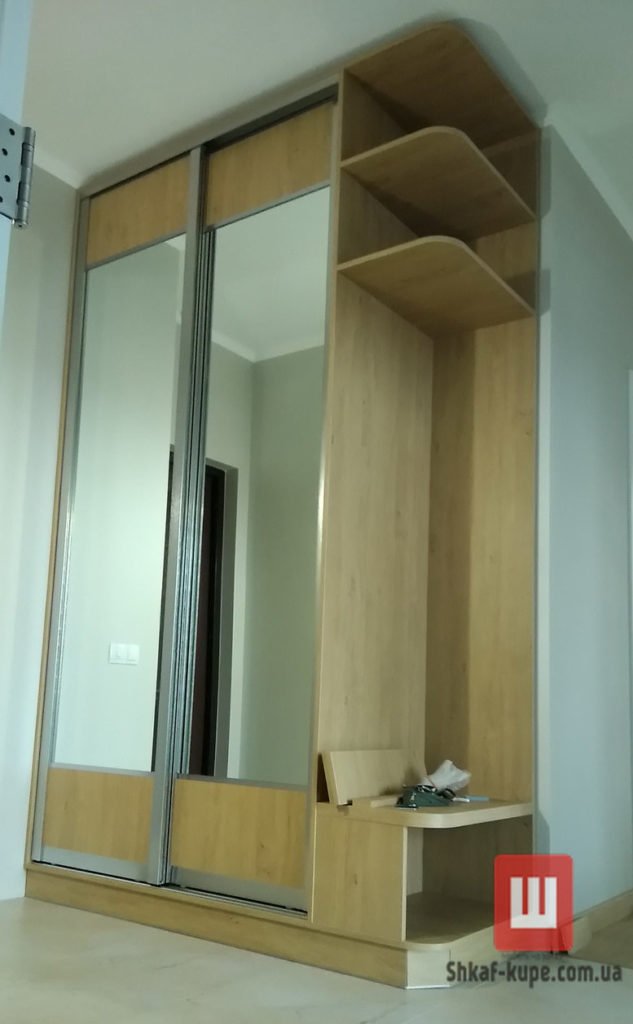 авторский шкаф-купе в коридор под заказ