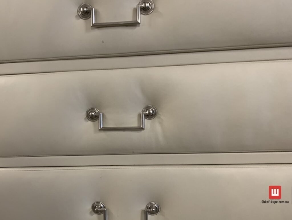 тумба с мягкими фасадами