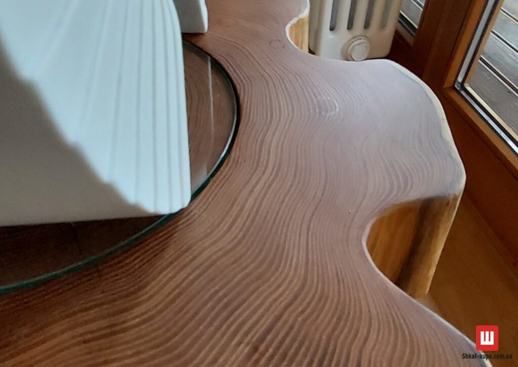 слеб из старого дуба