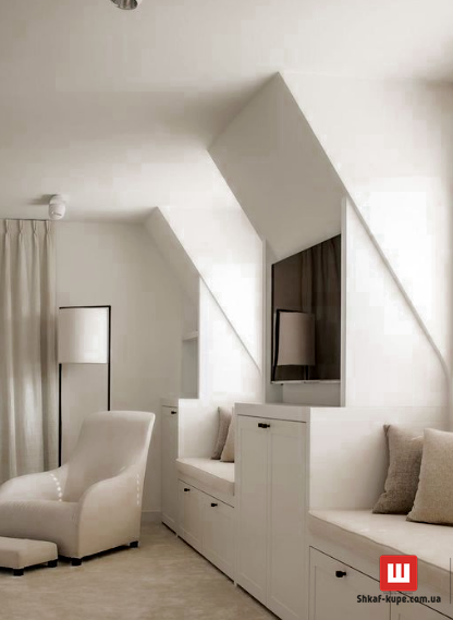 корпусная и мягокая мебель в мансарду на заказ