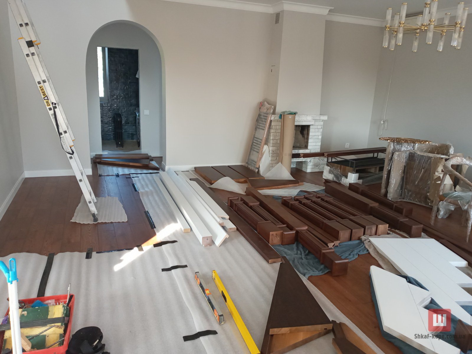 подготовка к монатжу лестницы в дом